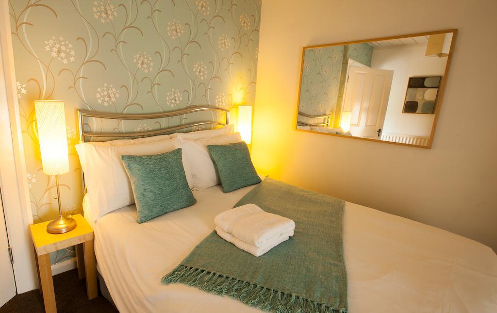 Hollybush Inn Greenhaugh 部屋 写真