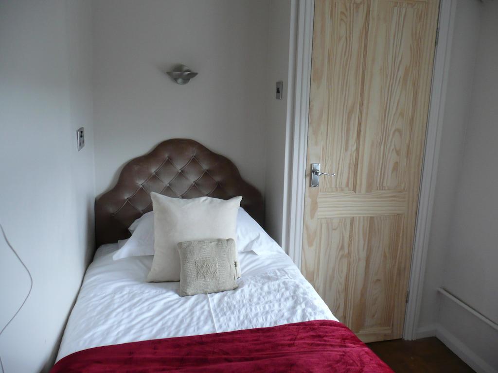 Hollybush Inn Greenhaugh 部屋 写真
